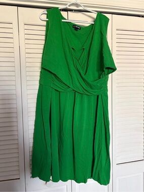 Lands' End fit & flare John Deere Green Sleeveless Wrap Midi Dress